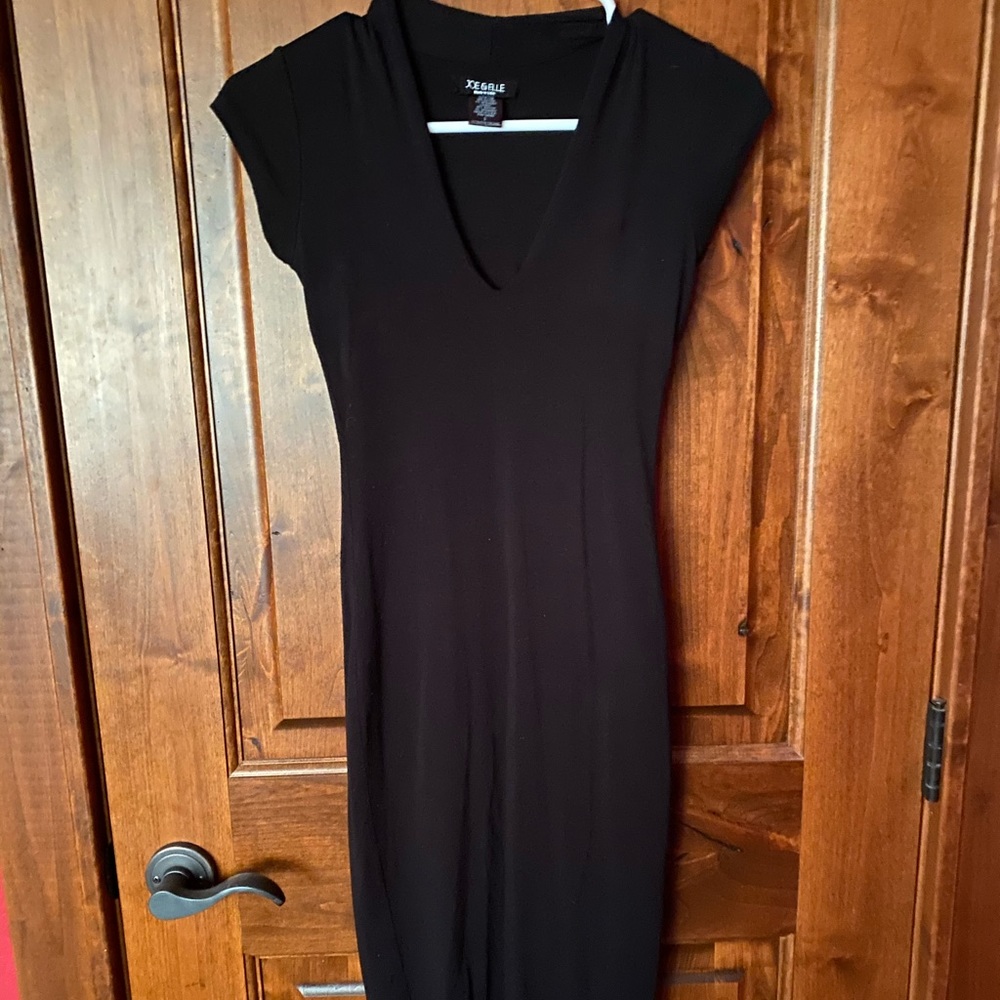 Sexy bodycon black dress - Picture 2 of 3